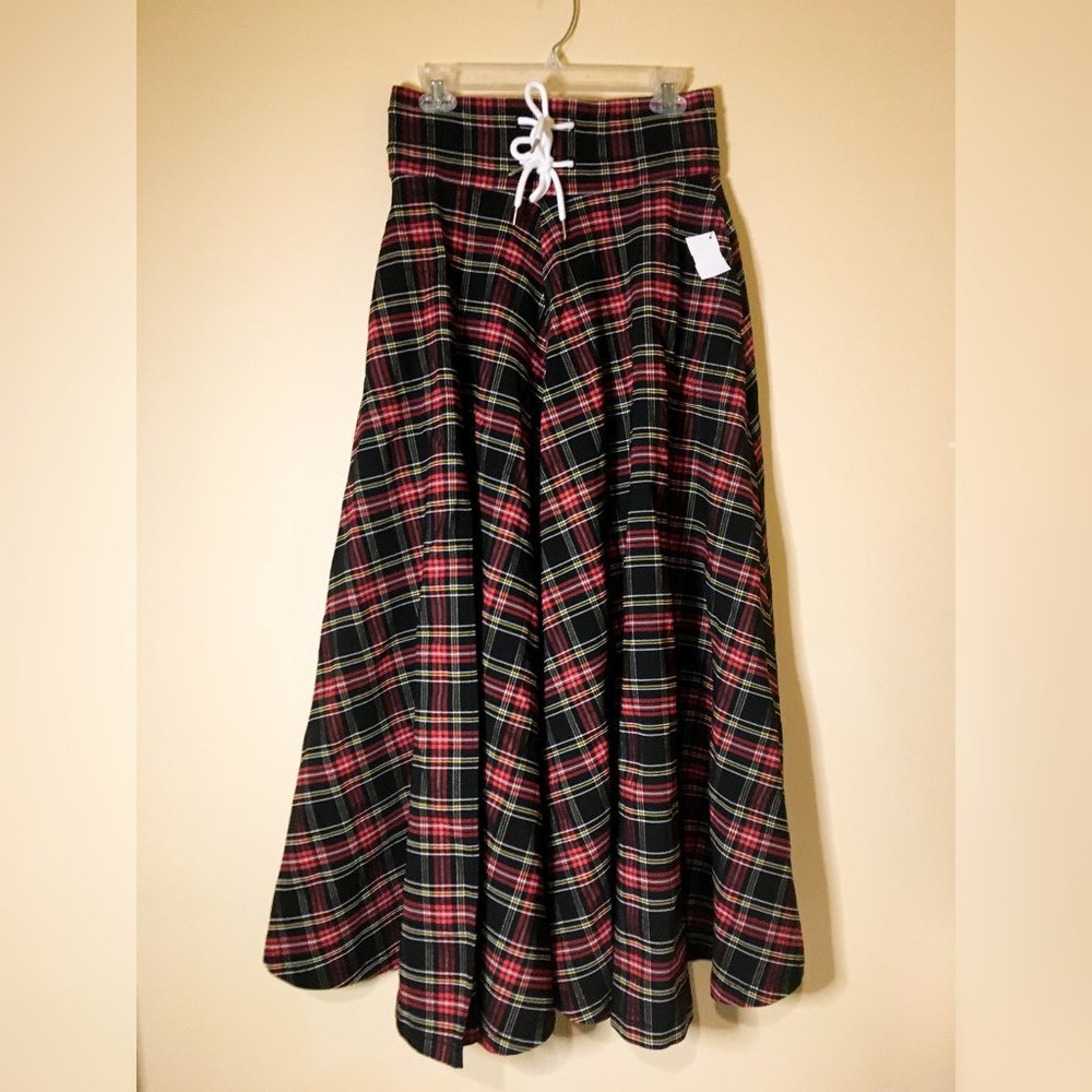 NWT AKIRA Women’s Side Slit Maxi Skirt